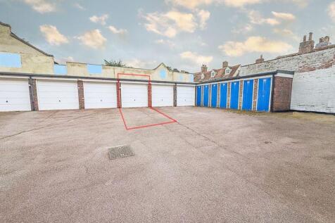 Garage &amp; parking space