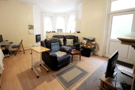 Wimborne Road, Winton, Bournemouth photo 3