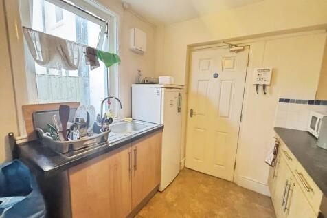 Crofton Road, Yeovil photo 5