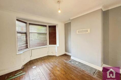 Norwood Avenue, Salford, M7 photo 4