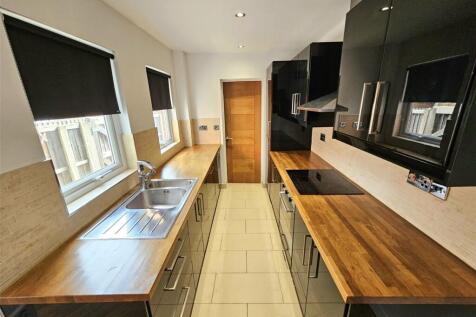 Millicent Grove, West Bridgford, Nottingham, Nottinghamshire, NG2 photo 4
