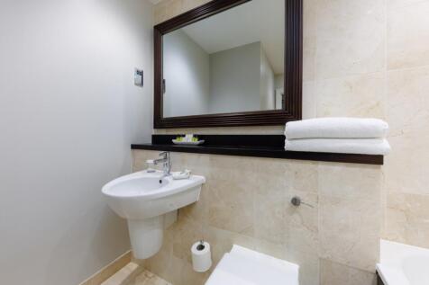 Fairbriar Residen...