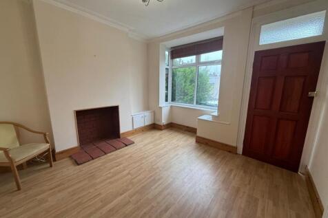 Front Lounge