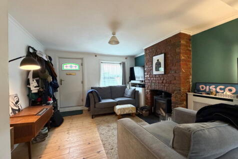 Russell Road, Newbury, RG14 5LA photo 3