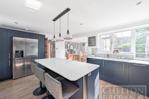 Kitchen &amp; Diner