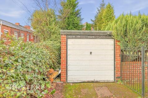 2 Beaufort Drive (19).jpg