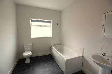 Gosling Gate Road, Goldthorpe photo 5