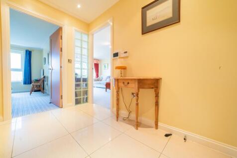 Award-winning Media team on EVERY Listing_10