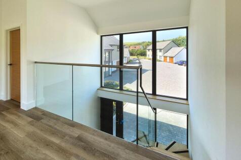 Double Height Glazed Entrance Hall/Reception