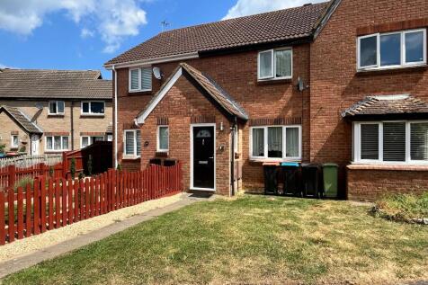 Newport Pagnell, MK16 - property photo