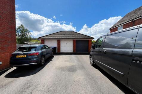 Driveway.jpg