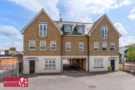 10 Portland Court Brocket Road Hoddesdon via properties estate l