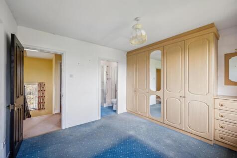 Bedroom One to en-suite and landing.jpg