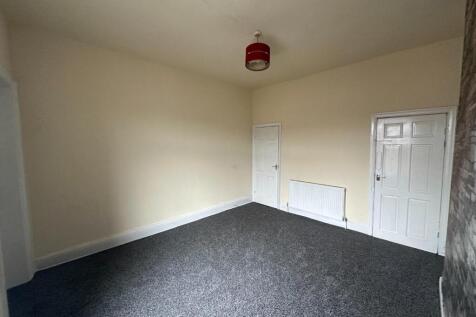Burnley Road, Colne photo 5