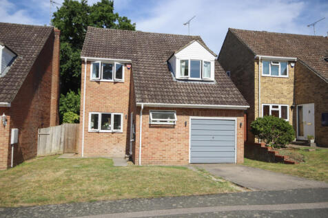 Stunning 4 bed detached house for sale in Parker 
