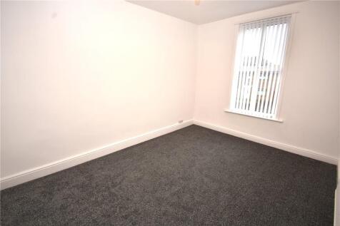 Prenton Road West, Birkenhead photo 5