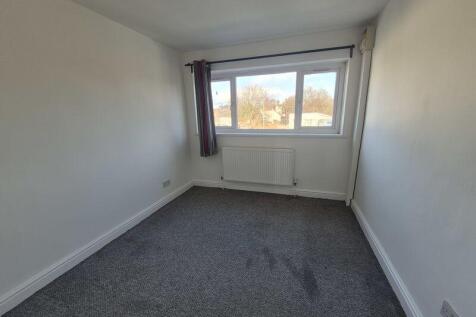 261 Darlaston Road, Wednesbury WS10 7TG photo 4