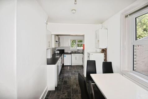 Priory Road photo 3