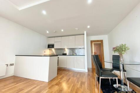 Salford, M50 - property photo