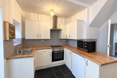 New Row, Henllys, Cwmbran photo 5