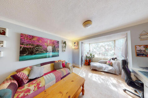 189-Saint-Leonards-Road-10122026_140355