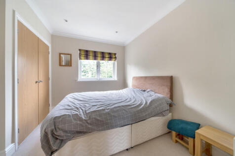 1297422-8-6846a16...