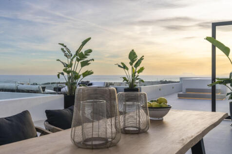 Property Image 100