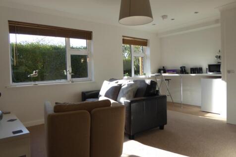 Lounge  (Main)