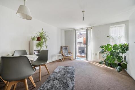 Lounge/Diner/Kitchen