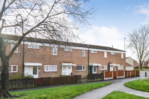 Three Bedroom Mid Terrace Family Home in Woodside