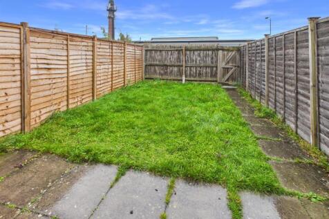 Drage Close, Lutterworth photo 3