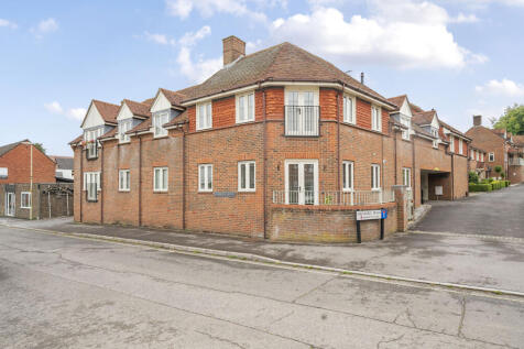 Alresford, SO24 - property photo