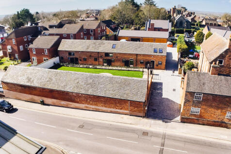 barn 2 front aerial 2