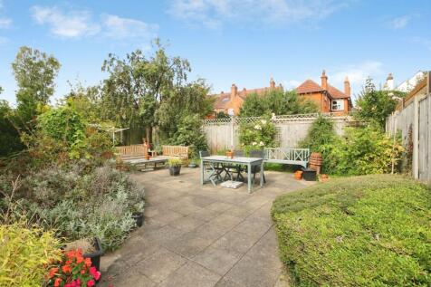Property Image 9