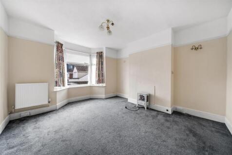 Ashmore Crescent, Poole photo 3