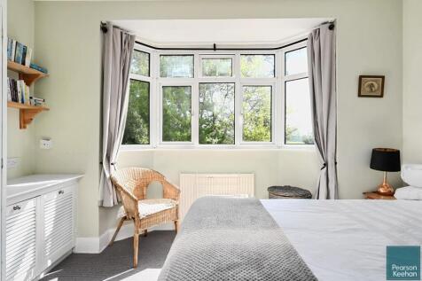 26 Norman Cresent BN43 (18).jpg