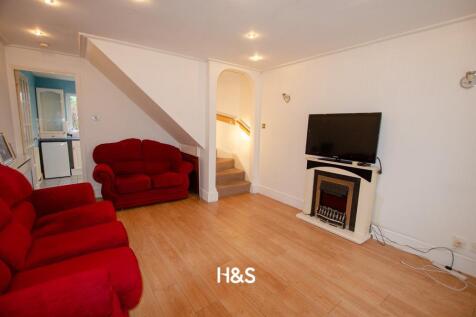 34 The Vineries - Lounge.jpg