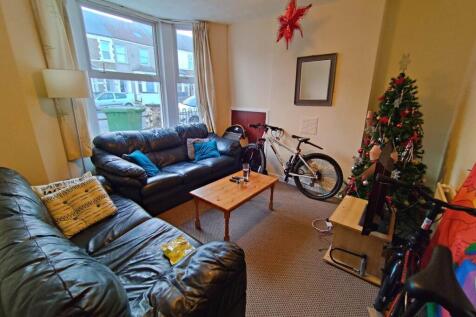 Living room (1)