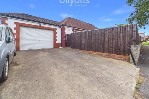 Drive And Garage