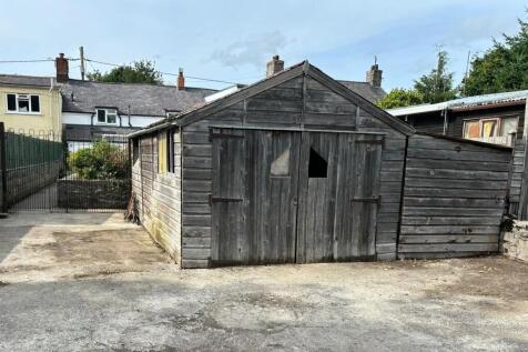 ADDITIONAL PHOTOGRAPH