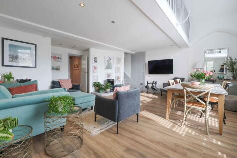 Lounge/Diner