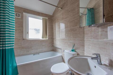 Colum Road 71, 4-4.jpg