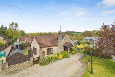 Sherborne, DT9 - property photo