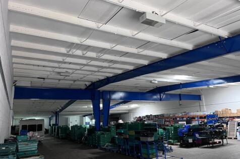 Light Industrial to rent Image 3