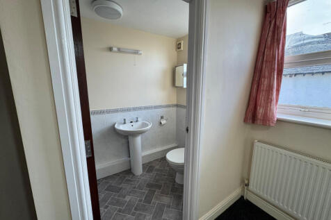 Cyprus Avenue, Ansdell, FY8 photo 5