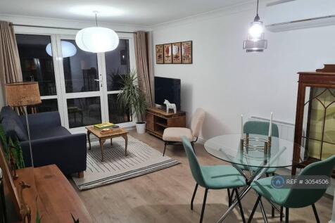 Living Area Furnished