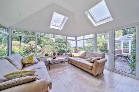 1301977-7-684057c...