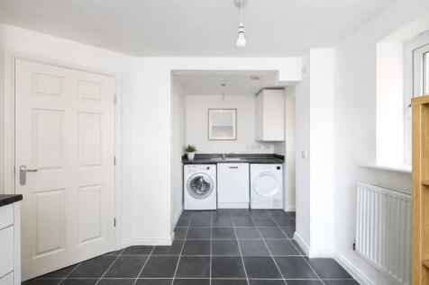 Wood Mead, Cheswick Village, Bristol, BS16 photo 4