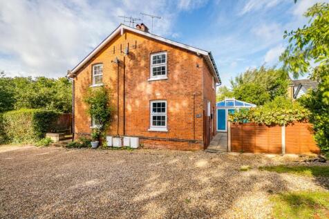 Welwyn, AL6 - property photo