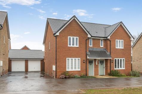 9 Lunnun Road, Banbury-1 cropped.jpg